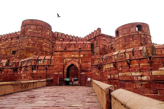 Taj Mahal Day Trip by Fastest Train From Delhi - All Inclusive - The 6 a.m. pickup and Nizamuddin departure