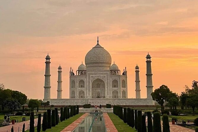 Taj Mahal Day Trip by Fastest Train From Delhi - All Inclusive - Meeting your guide in Agra