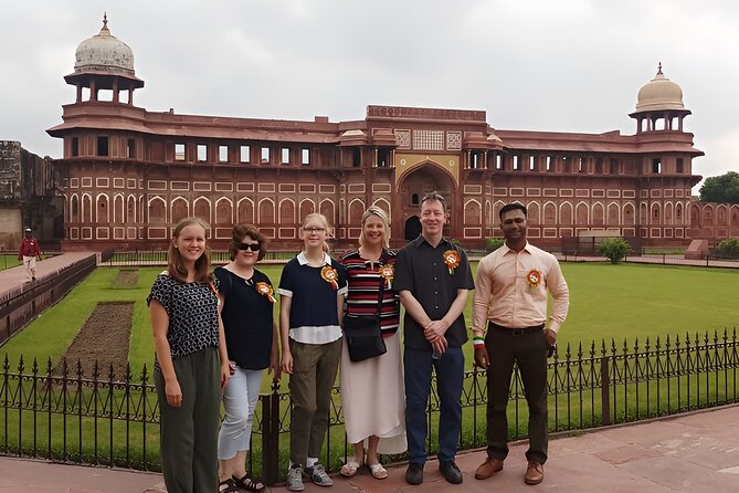 Taj Mahal Day Trip from Delhi by Fastest Train - All Inclusive - Agra Fort and the Mughal court