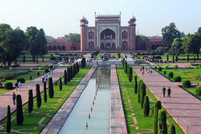 Taj Mahal Private Tour by Gatimaan Express Train - The return train to New Delhi