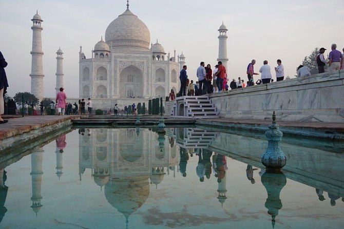 Taj Mahal Tour by Gatimaan Express Train With Lunch At 5 Star Hotel - What the $170 price really covers