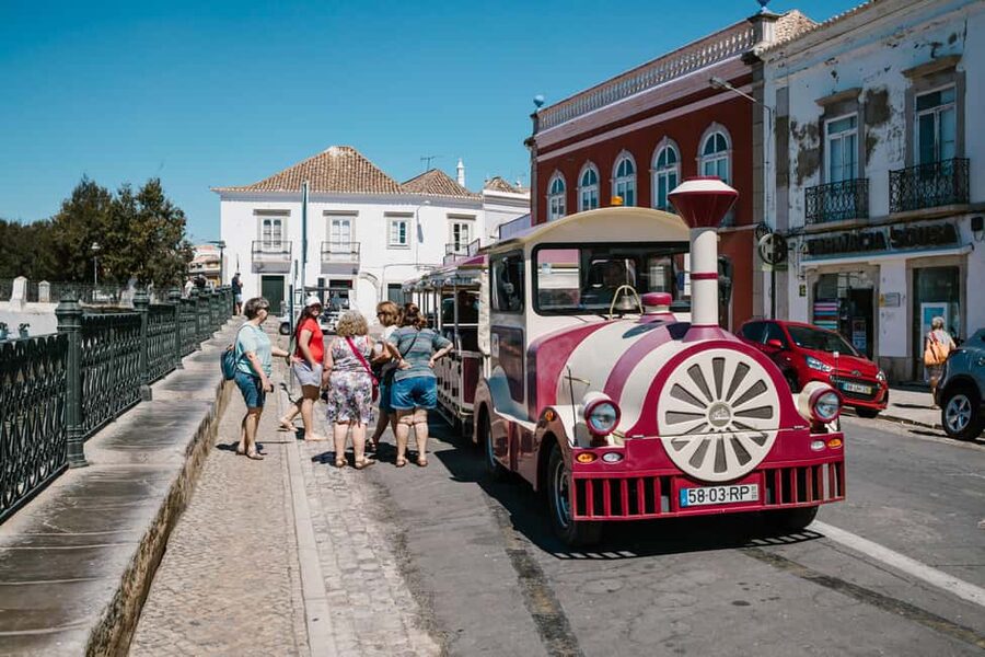Tavira: Tourist Train City Highlights Tour - Meeting the castle above Tavira