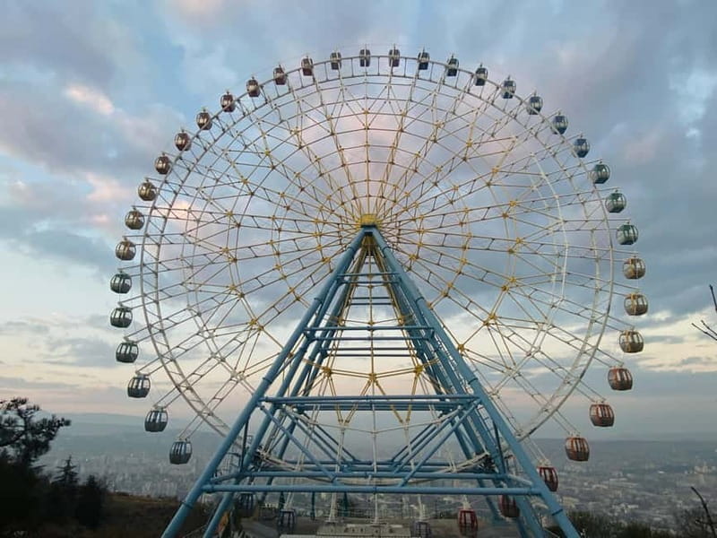 Tbilisi: Mtatsminda Park with Funicular and Cable Car Ride - The cable car ride up to Mtatsminda