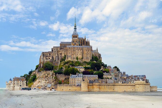 The legendary Mont-St-Michel including Cancale & St-Malo (TGV Train from Paris) - Key points to know before booking