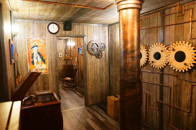 The Train Heist Adventure Escape Room - What happens during the one-hour challenge