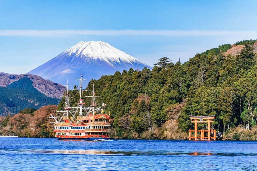 Tokyo Mt Fuji 5th St & Hakone Cruise Bus Tour w/Bullet Train - Riding the coach toward Mt. Fuji
