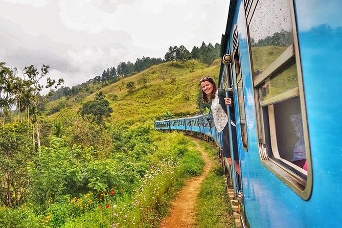 Train from Kandy to Colombo - The two to three hour rail ride