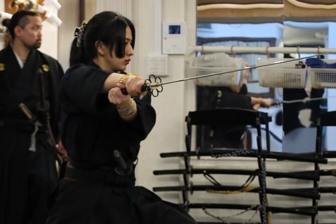 Train Katana with Real Dojo Students in Kyoto - Why the three-hour length matters
