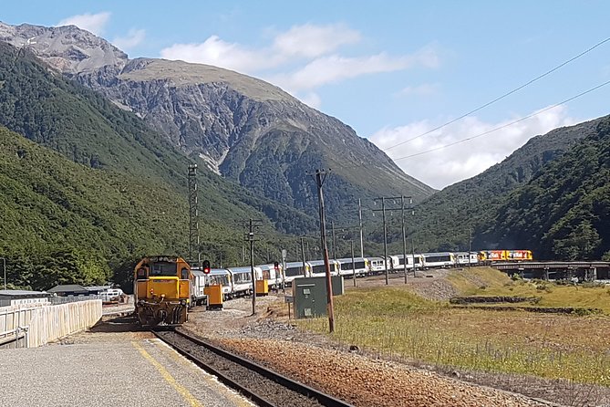 Tranz Alpine Train Tour - Arthur’s Pass National Park on foot