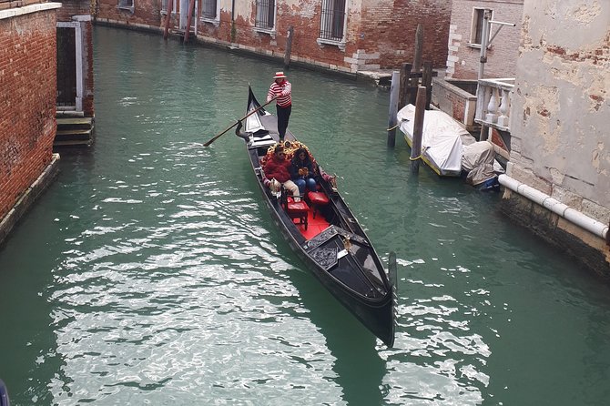 Venice Full Day tour from Milan by high speed train. Small Group - High-speed train travel across northern Italy