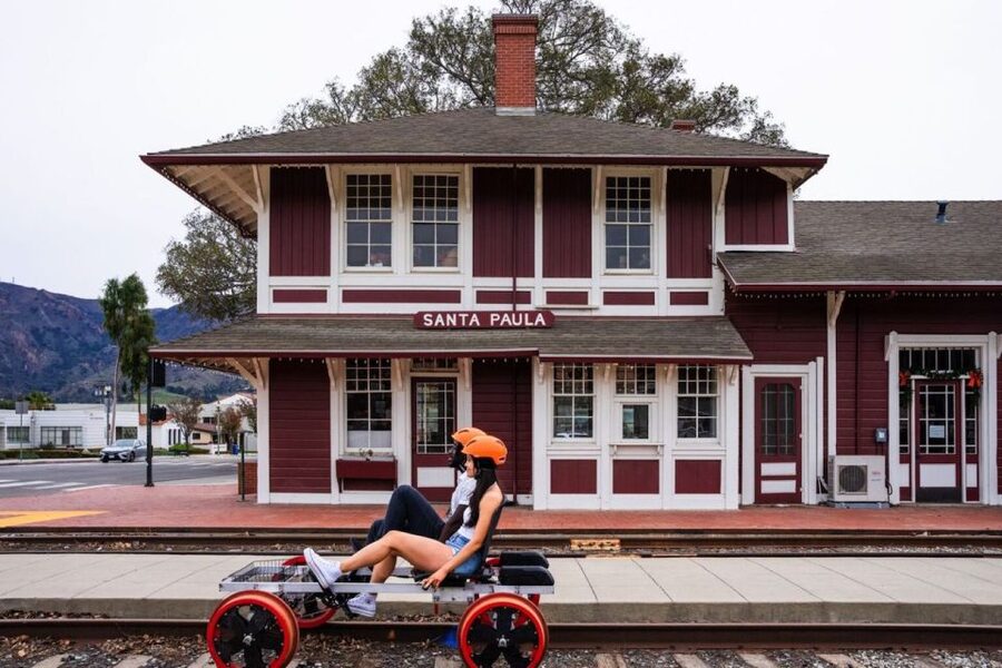 Ventura: Rail Bike Guided Tour with Farm Stand Stop - Starting at the Santa Paula train depot