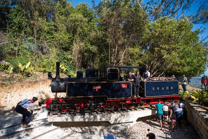 Victorian Steam Railway to Cherry Tree Hill + Great House Tour - A short railway ride with a big view