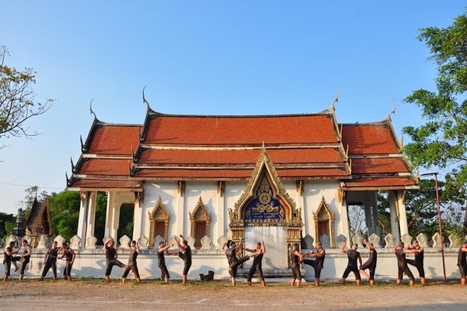 VIP Private Tour Damnoen Saduak+ Amphawa + Mae Klong Railway - Damnoen Saduak by traditional paddle boat