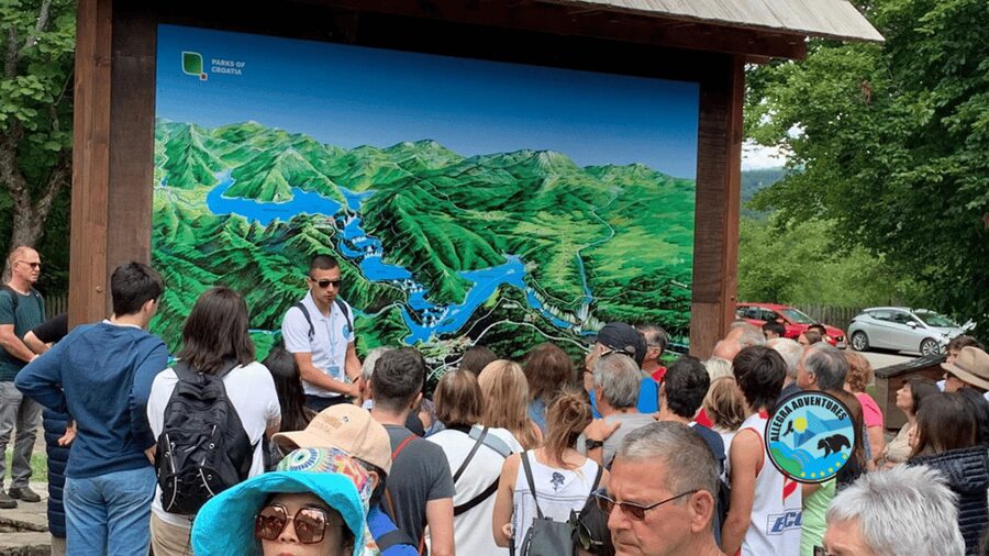 Zagreb: Plitvice With Secured Tickets, Boat And Train Ride - The 15-minute boat ride