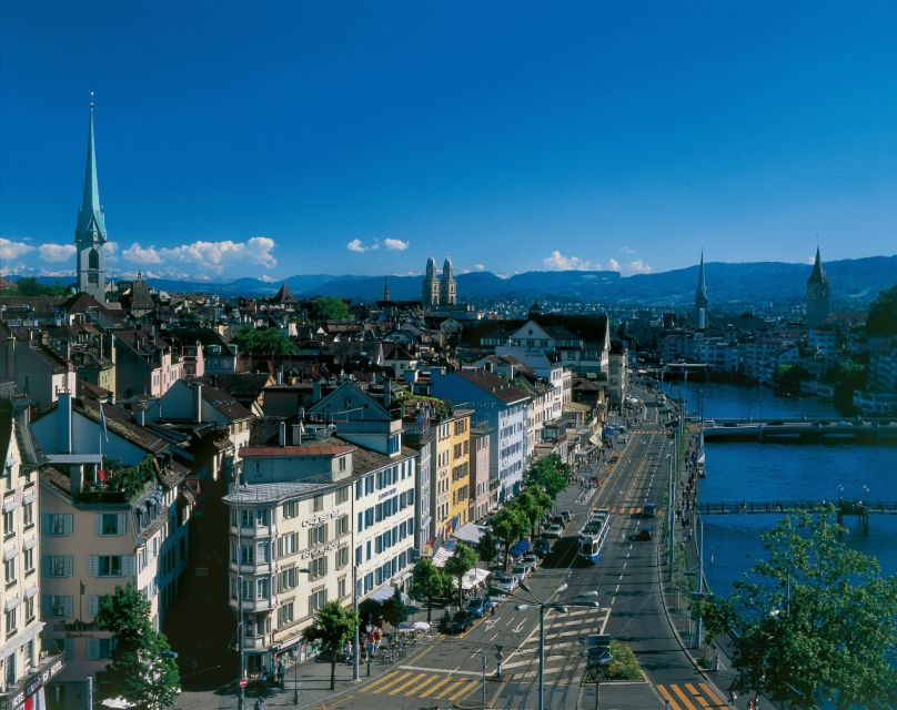 Zurich: Audio Guided City Tour and Train to “Top of Zurich” - Who will enjoy this combination most